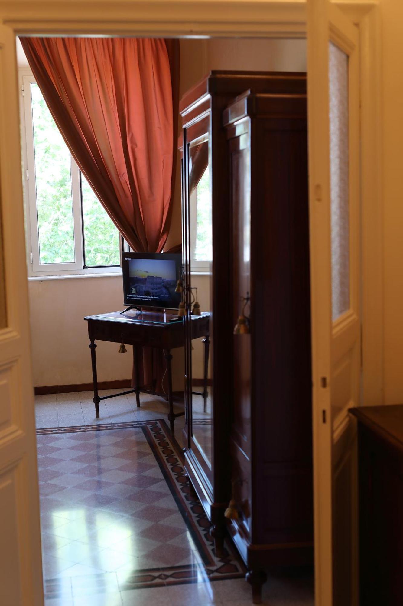 Domus Elisa Apartment Rome Bagian luar foto